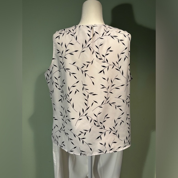 Women’s white polyester sleeveless blouse size XL - Picture 4 of 10